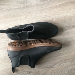 BOGS Sweatpea Boots Size 7